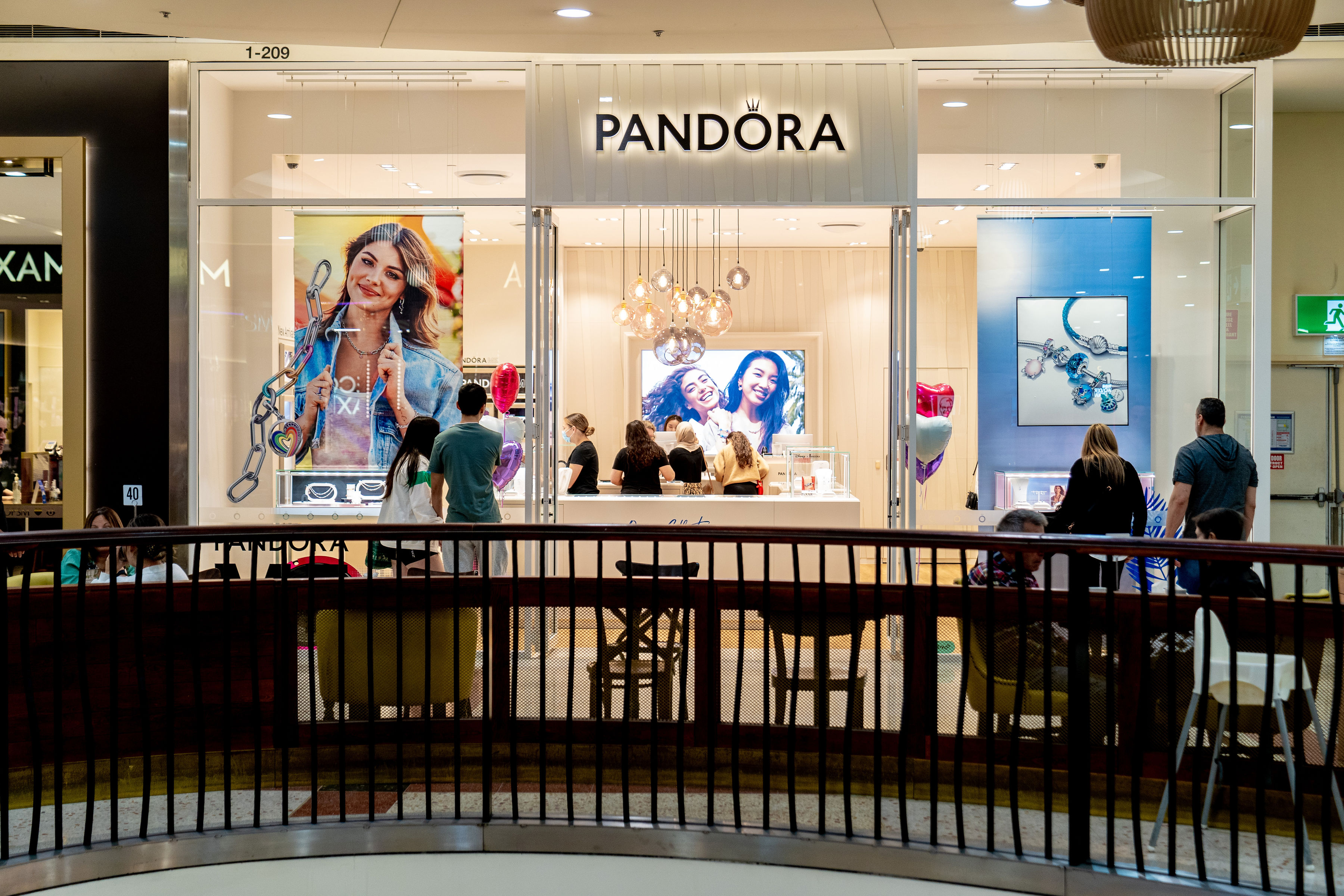 Pandora Store Westfield Brandon